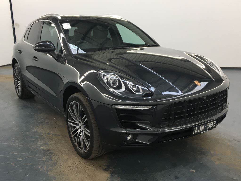 2016 Porsche Macan