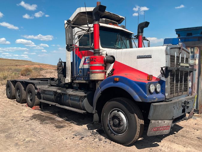 White 2009 Kenworth, C508 Off Highway Prime Mover via auction.