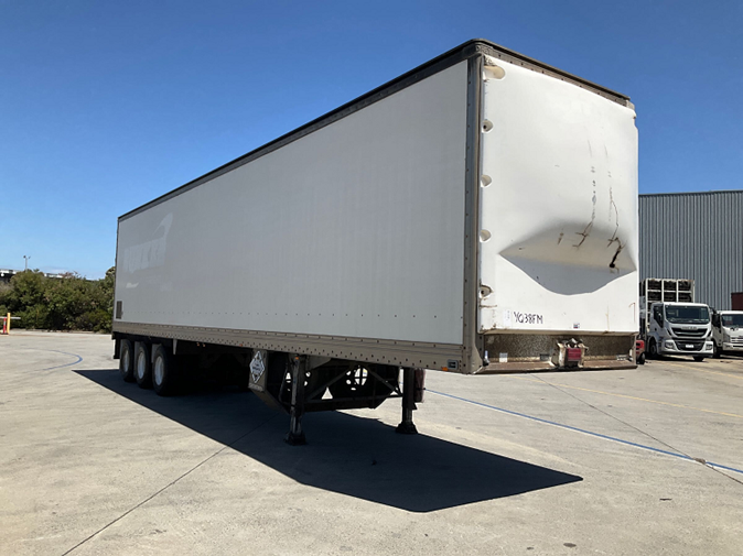 Dry Pan Trailers